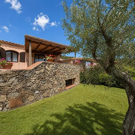 Acquamarina Facing The Golf Course * Porto Cervo